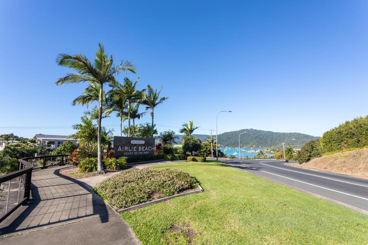 Mandalay Escape, Seclusion & Serenity With A Pool Airlie Beach Kültér fotó