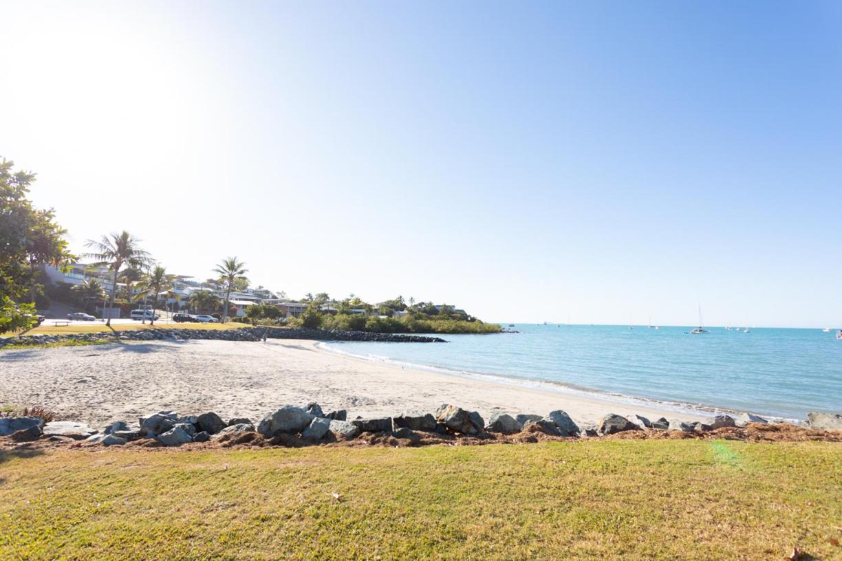 Mandalay Escape, Seclusion & Serenity With A Pool Airlie Beach Kültér fotó